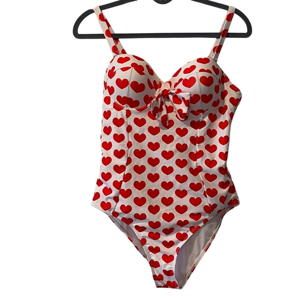 White One-Piece Push Up Swimsuit with Red Heart‎ Print Large